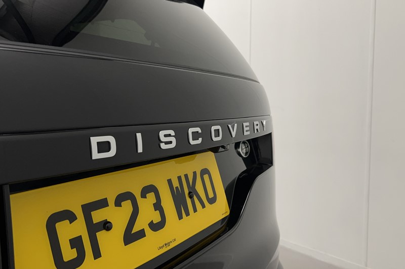 2023 (23) LAND ROVER DISCOVERY 3.0 D300 S 5dr Auto 5731042
