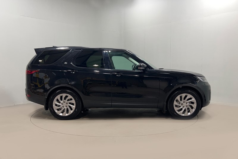 2023 (23) LAND ROVER DISCOVERY 3.0 D300 S 5dr Auto 5730998
