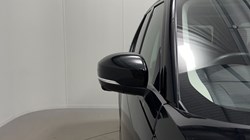 2023 (23) LAND ROVER DISCOVERY 3.0 D300 S 5dr Auto 5731046