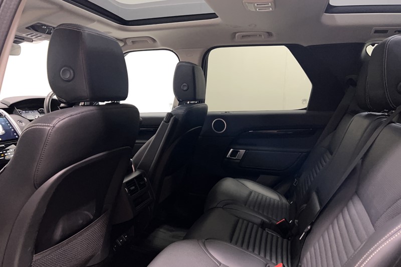 2023 (23) LAND ROVER DISCOVERY 3.0 D300 S 5dr Auto 5731030