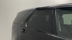 2023 (23) LAND ROVER DISCOVERY 3.0 D300 S 5dr Auto 5731044