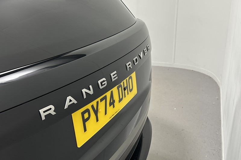 2024 (74) LAND ROVER RANGE ROVER 3.0 D300 SE 4dr Auto 5739382