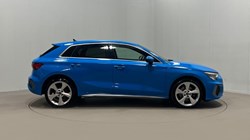 2022 (22) AUDI A3 40 TFSI e S Line 5dr S Tronic 5729631