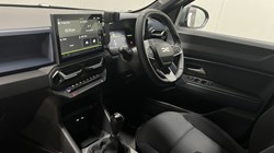 2025 (74) DACIA DUSTER 1.2 TCe 130 Expression 5dr 4X4 5730312