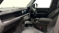 2022 (72) LAND ROVER DEFENDER 3.0 D250 X-Dynamic SE 110 5dr Auto 5751369