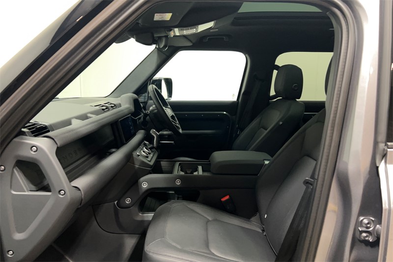 2022 (72) LAND ROVER DEFENDER 3.0 D250 X-Dynamic SE 110 5dr Auto 5751335