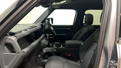 2022 (72) LAND ROVER DEFENDER 3.0 D250 X-Dynamic SE 110 5dr Auto 5751335