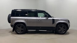 2022 (72) LAND ROVER DEFENDER 3.0 D250 X-Dynamic SE 110 5dr Auto 5751337