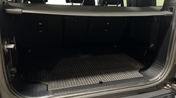 2022 (72) LAND ROVER DEFENDER 3.0 D250 X-Dynamic SE 110 5dr Auto 5751378