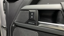 2022 (72) LAND ROVER DEFENDER 3.0 D250 X-Dynamic SE 110 5dr Auto 5751346