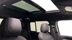 2022 (72) LAND ROVER DEFENDER 3.0 D250 X-Dynamic SE 110 5dr Auto 5751354