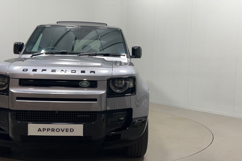 2022 (72) LAND ROVER DEFENDER 3.0 D250 X-Dynamic SE 110 5dr Auto 5751390