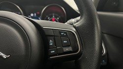 2020 (20) JAGUAR E-PACE 2.0d S 5dr Auto 5730177