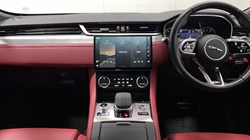 2022 (72) JAGUAR F-PACE 2.0 D200 R-Dynamic SE 5dr Auto AWD 5771770