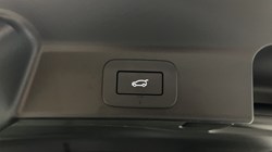 2022 (72) JAGUAR F-PACE 2.0 D200 R-Dynamic SE 5dr Auto AWD 5771805