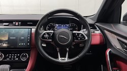 2022 (72) JAGUAR F-PACE 2.0 D200 R-Dynamic SE 5dr Auto AWD 5771771