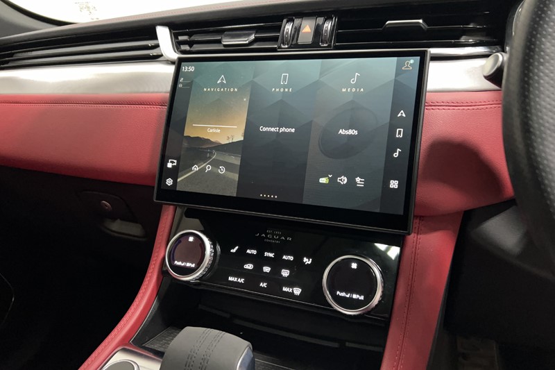 2022 (72) JAGUAR F-PACE 2.0 D200 R-Dynamic SE 5dr Auto AWD 5771785