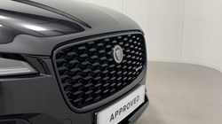 2022 (72) JAGUAR F-PACE 2.0 D200 R-Dynamic SE 5dr Auto AWD 5771814