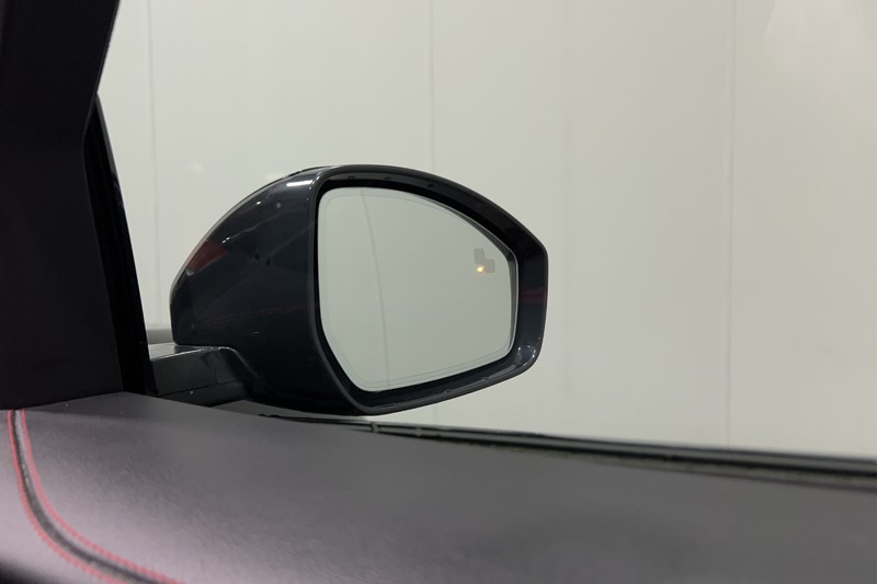 2022 (72) JAGUAR F-PACE 2.0 D200 R-Dynamic SE 5dr Auto AWD 5771776
