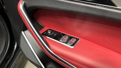 2022 (72) JAGUAR F-PACE 2.0 D200 R-Dynamic SE 5dr Auto AWD 5771774