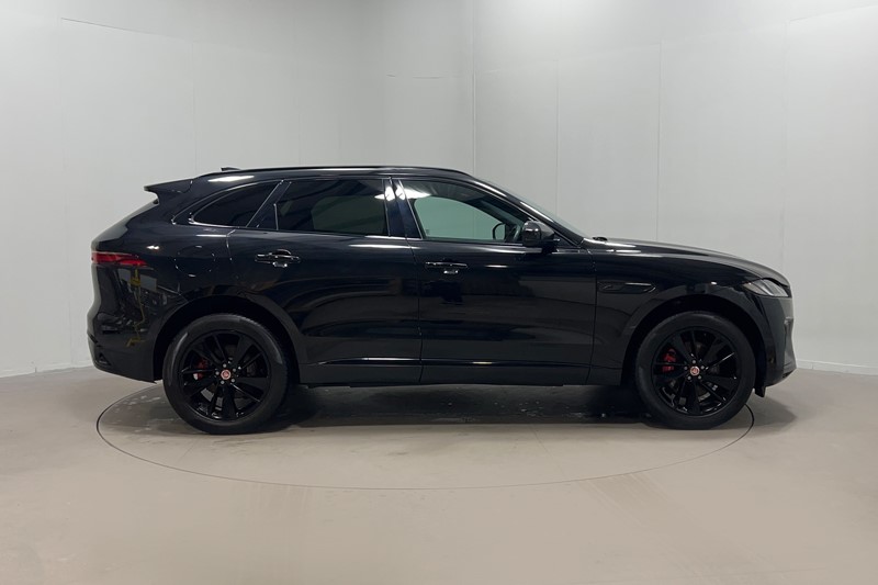 2022 (72) JAGUAR F-PACE 2.0 D200 R-Dynamic SE 5dr Auto AWD 5771765