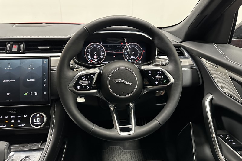 2024 (74) JAGUAR F-PACE 2.0 D200 R-Dynamic SE Black 90th Anniv 5dr Auto 5739853