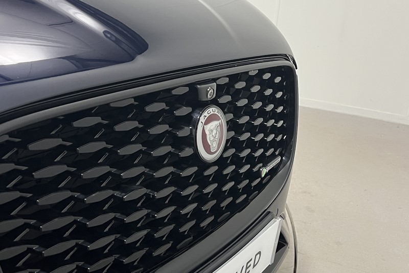 2021 (21) JAGUAR F-PACE 3.0 P400 R-Dynamic SE 5dr Auto AWD 5744981