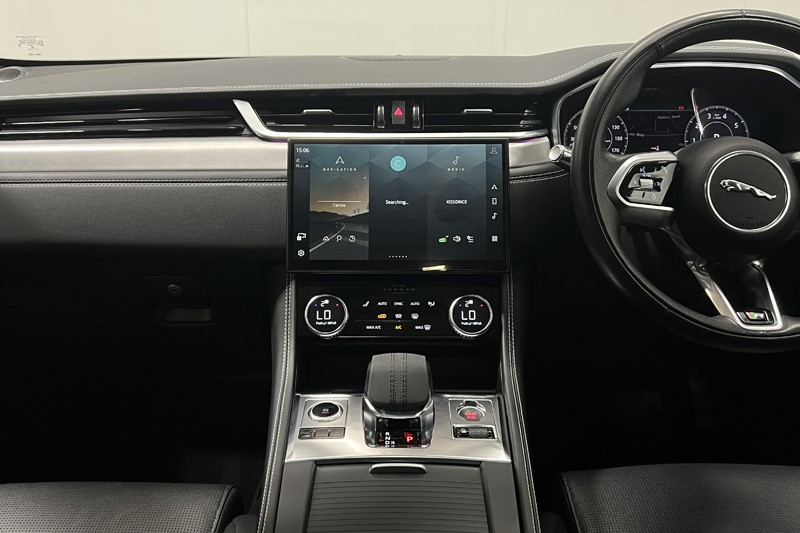 2021 (21) JAGUAR F-PACE 3.0 P400 R-Dynamic SE 5dr Auto AWD 5744943