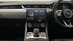2021 (21) JAGUAR F-PACE 3.0 P400 R-Dynamic SE 5dr Auto AWD 5744943
