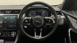 2021 (21) JAGUAR F-PACE 3.0 P400 R-Dynamic SE 5dr Auto AWD 5744944