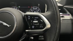 2021 (21) JAGUAR F-PACE 3.0 P400 R-Dynamic SE 5dr Auto AWD 5744955