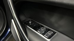 2021 (21) JAGUAR F-PACE 3.0 P400 R-Dynamic SE 5dr Auto AWD 5744947