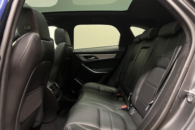 2021 (21) JAGUAR F-PACE 3.0 P400 R-Dynamic SE 5dr Auto AWD 5744937