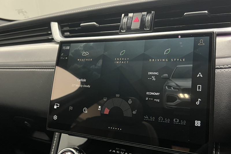 2021 (21) JAGUAR F-PACE 3.0 P400 R-Dynamic SE 5dr Auto AWD 5744962