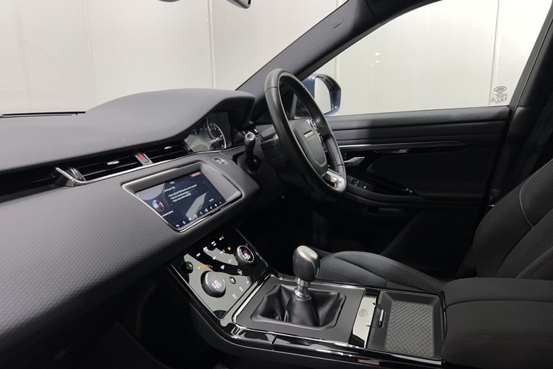 2020 (20) LAND ROVER RANGE ROVER EVOQUE 2.0 D150 R-Dynamic 5dr 2WD 5751670