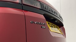 2020 (20) LAND ROVER RANGE ROVER EVOQUE 2.0 D150 R-Dynamic 5dr 2WD 5751678