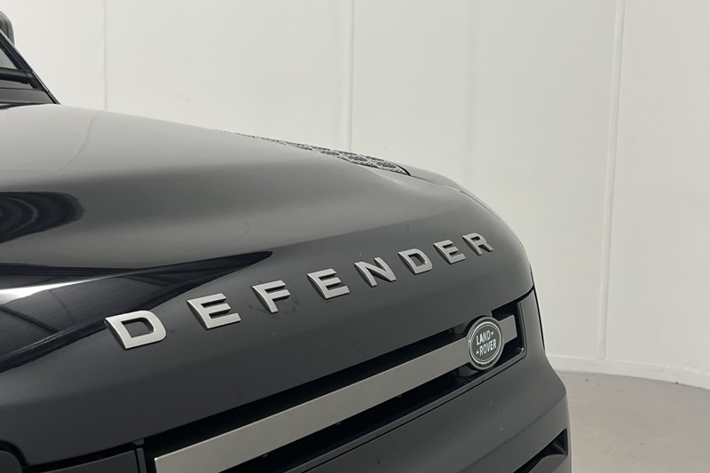 2024 (74) LAND ROVER COMMERCIAL DEFENDER 3.0 D350 Hard Top X-Dynamic HSE Auto 5745216