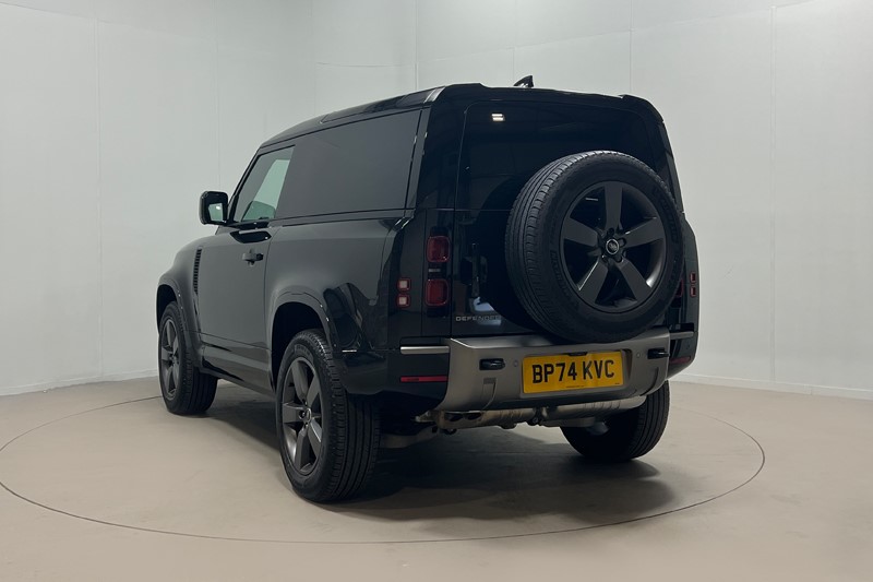 2024 (74) LAND ROVER COMMERCIAL DEFENDER 3.0 D350 Hard Top X-Dynamic HSE Auto