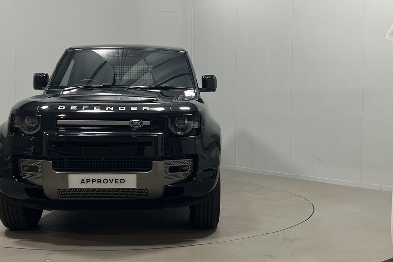 2024 (74) LAND ROVER COMMERCIAL DEFENDER 3.0 D350 Hard Top X-Dynamic HSE Auto 5745217