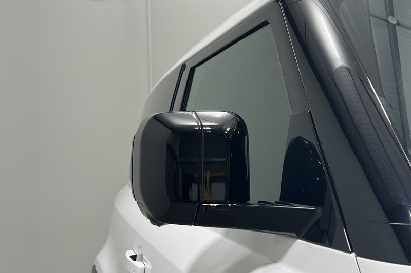 2025 (25) LAND ROVER COMMERCIAL DEFENDER 3.0 D250 Hard Top S Auto [3 Seat] 5745377