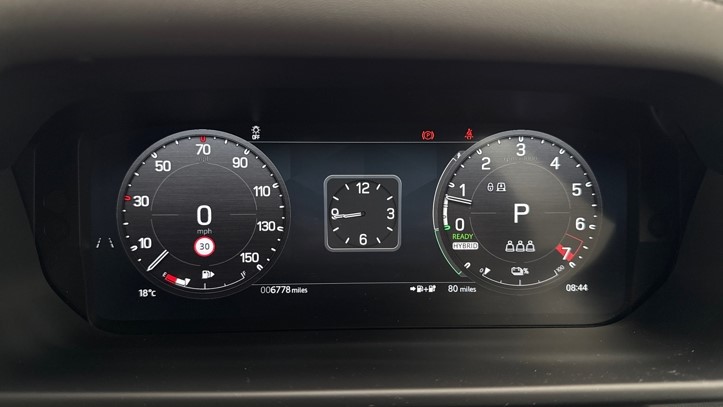 2025 (25) LAND ROVER DEFENDER 2.0 P300e X-Dynamic HSE 110 5dr Auto 5738008