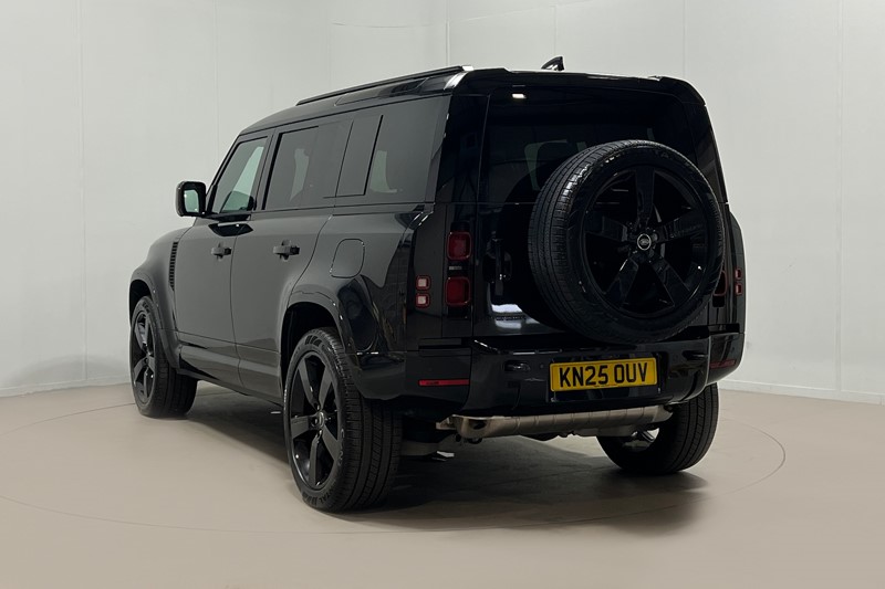 2025 (25) LAND ROVER DEFENDER 2.0 P300e X-Dynamic HSE 110 5dr Auto