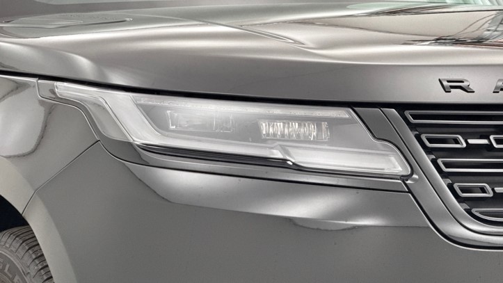 2025 (25) LAND ROVER RANGE ROVER VELAR 2.0 D200 MHEV Dynamic SE 5dr Auto 5738647