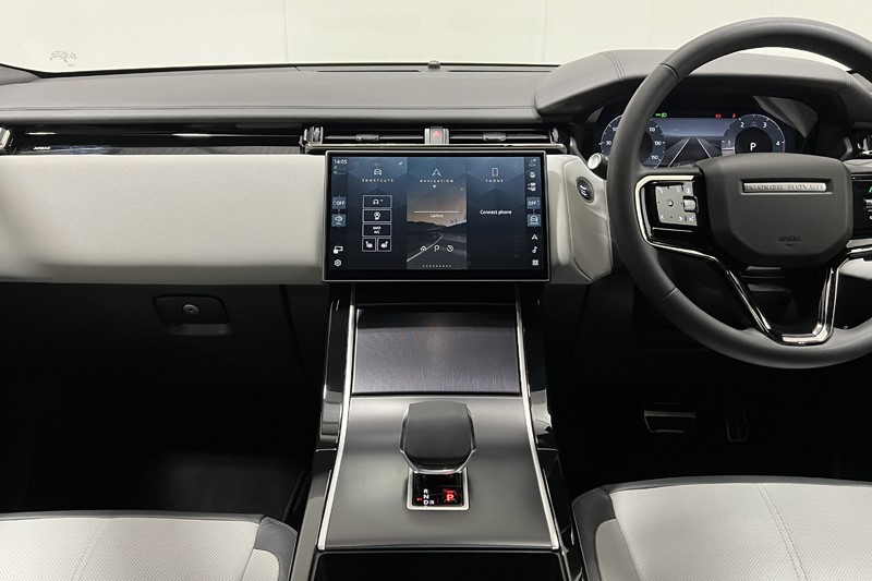 2025 (25) LAND ROVER RANGE ROVER VELAR 2.0 D200 MHEV Dynamic SE 5dr Auto 5806879