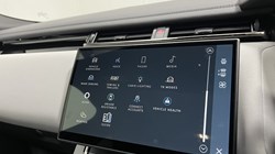 2025 (25) LAND ROVER RANGE ROVER VELAR 2.0 D200 MHEV Dynamic SE 5dr Auto 5806857