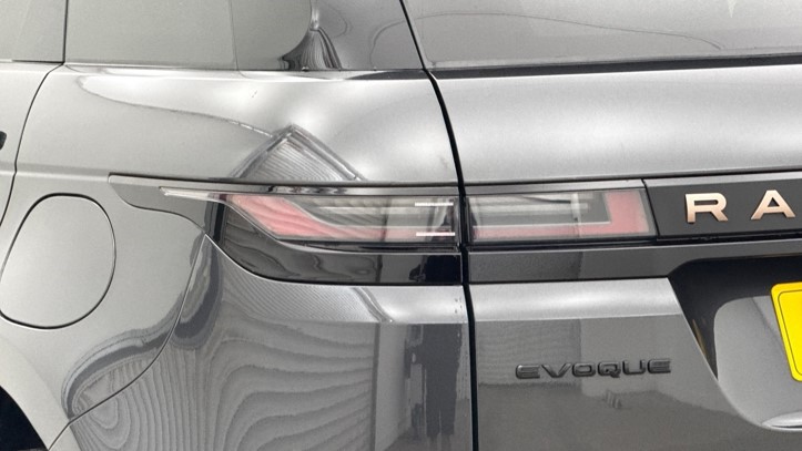 2025 (74) LAND ROVER RANGE ROVER EVOQUE 1.5 P270e Autobiography 5dr Auto [Revised] 5739000