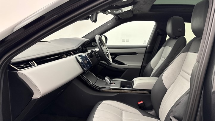 2025 (74) LAND ROVER RANGE ROVER EVOQUE 1.5 P270e Autobiography 5dr Auto [Revised] 5738983