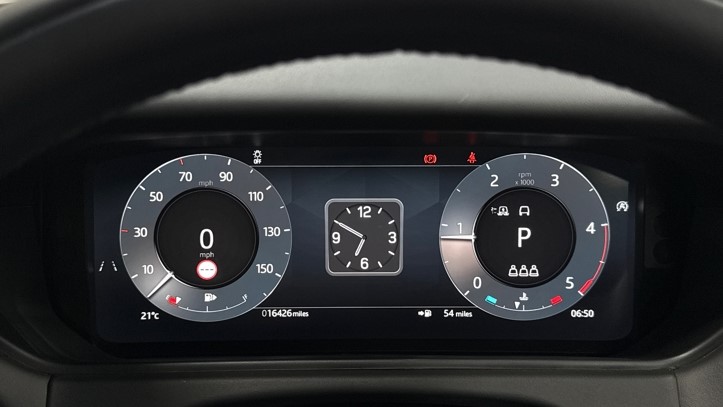 2025 (25) LAND ROVER RANGE ROVER VELAR 2.0 D200 MHEV Autobiography 5dr Auto [Revised] 5739275