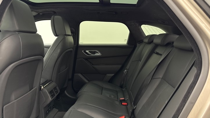 2025 (25) LAND ROVER RANGE ROVER VELAR 2.0 D200 MHEV Autobiography 5dr Auto [Revised] 5739263