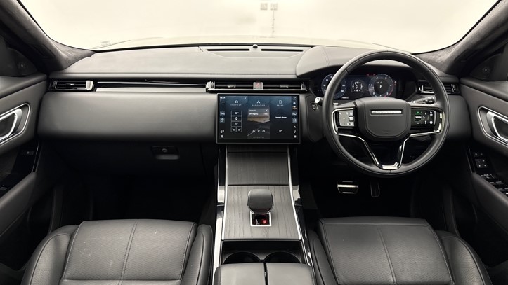 2025 (25) LAND ROVER RANGE ROVER VELAR 2.0 D200 MHEV Autobiography 5dr Auto [Revised] 5739268